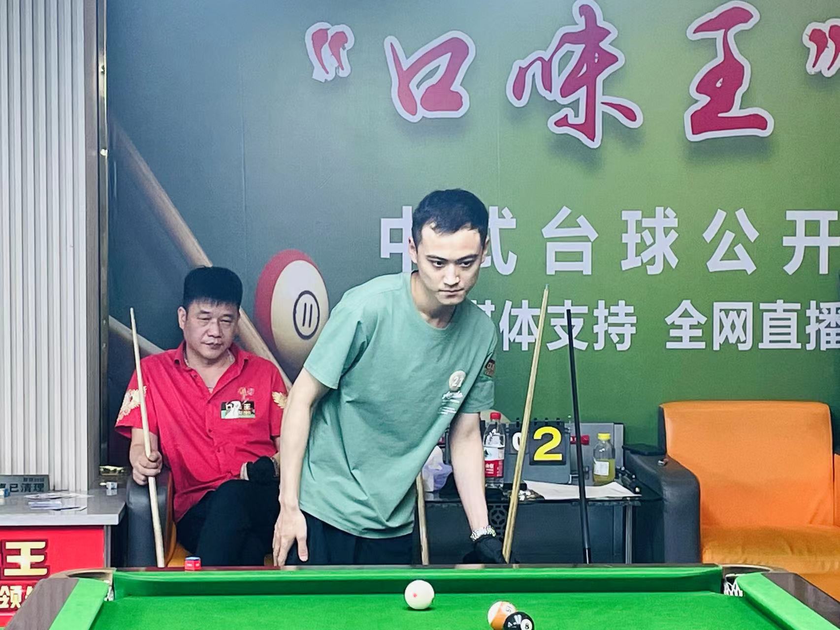 她的表现一 她的表现一