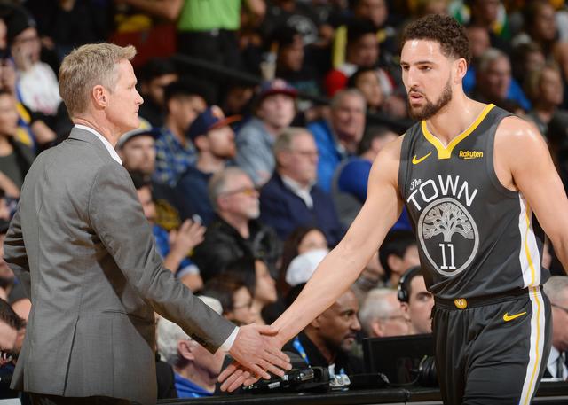 代背景下 代背景下